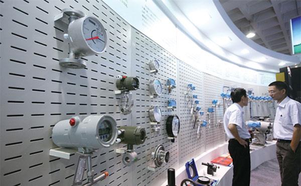 昌暉自動化儀表展示柜 - http://m.fg316.com/