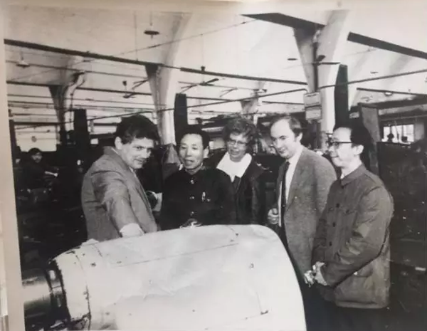 德國駐中國大使訪問西安儀表廠2 德國駐中國大使訪問西安儀表廠2