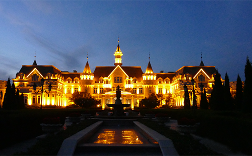 某歐式建筑夜景照明 某歐式建筑夜景照明