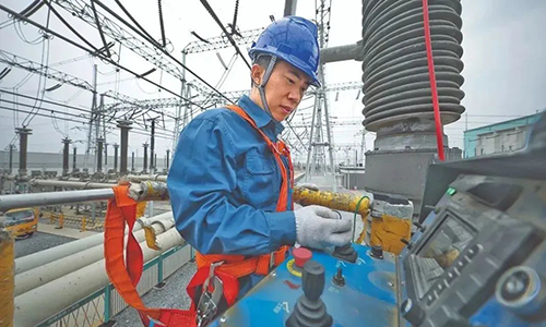 二十大代表 馮新巖 二十大代表 馮新巖